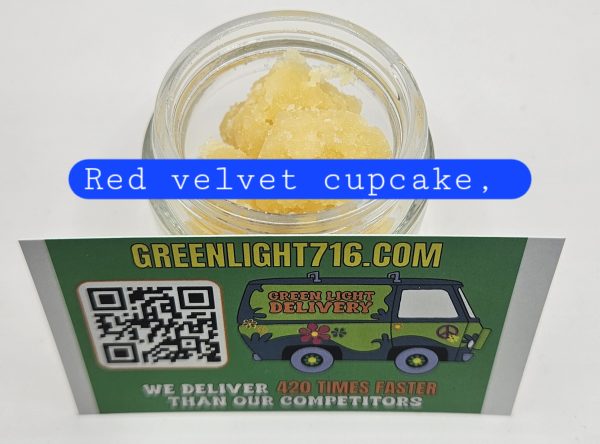 red velvet cupcake  crumble (sticker)