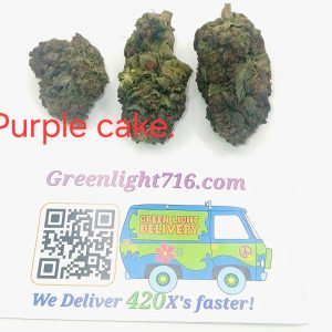 purple cake   (Sticker)